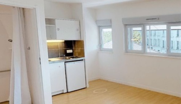 Logement �tudiant Studio &agrave; Saint Maur des Foss�s (94210)