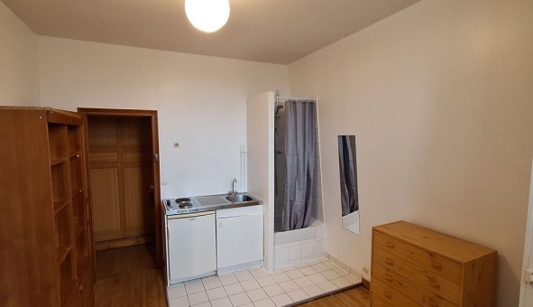 Logement �tudiant Studio &agrave; Saint Maur des Foss�s (94210)