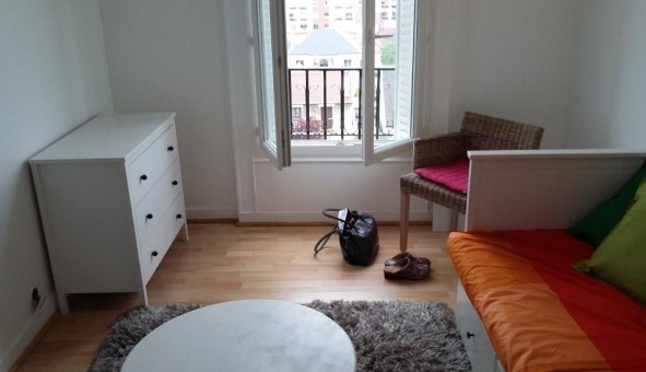 Logement �tudiant Studio &agrave; Saint Maur des Foss�s (94210)