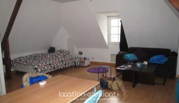 Logement tudiant Location Studio Vide Saint Men le Grand (35290)