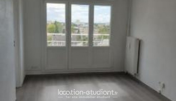 Logement tudiant Location Studio Vide Saint Memmie (51470)