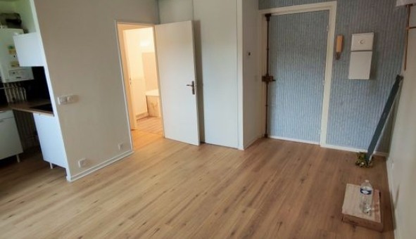 Logement �tudiant Studio &agrave; Saint Michel sur Orge (91240)