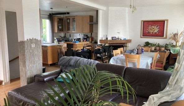 Logement �tudiant Studio &agrave; Saint Nom la Bret�che (78860)