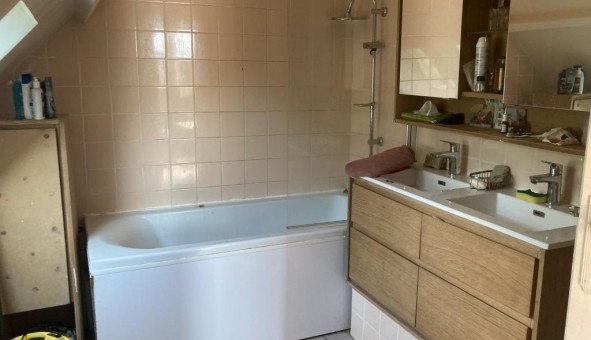 Logement �tudiant Studio &agrave; Saint Nom la Bret�che (78860)