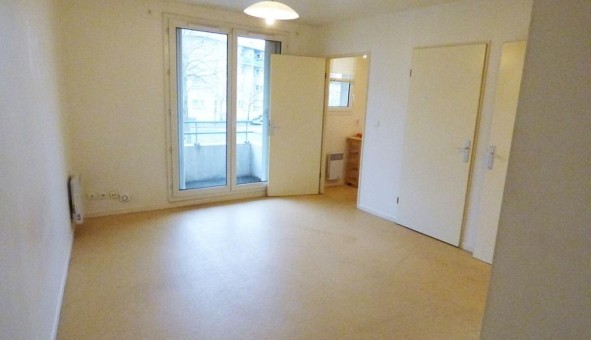 Logement tudiant Studio à Saint Ouen l'Aumne (95310)