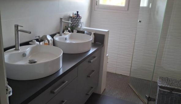 Logement tudiant Studio à Saint Priest (69800)