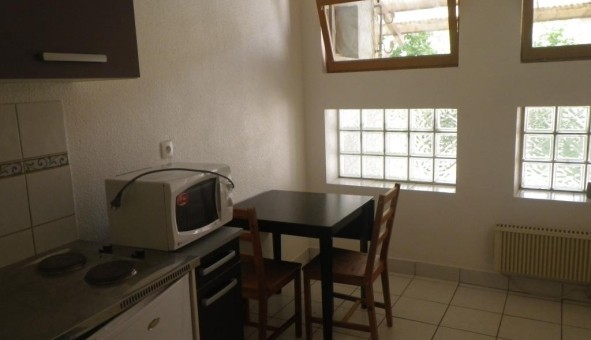Logement �tudiant Studio &agrave; Saint Priest (69800)