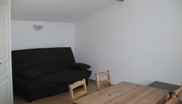 Logement �tudiant Studio &agrave; Saint Priest (69800)