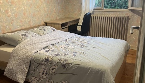 Logement �tudiant Studio &agrave; Saint Priest (69800)