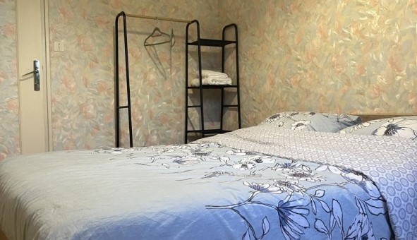 Logement �tudiant Studio &agrave; Saint Priest (69800)