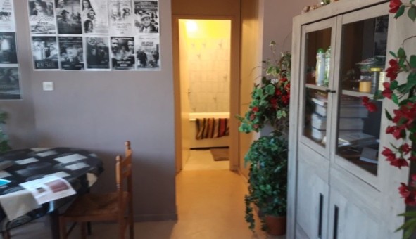 Logement �tudiant Studio &agrave; Saint Priest (69800)