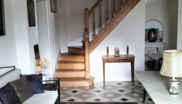 Logement tudiant Studio à Saint Prix (95390)