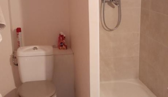 Logement tudiant Studio à Saint Quentin Fallavier (38070)