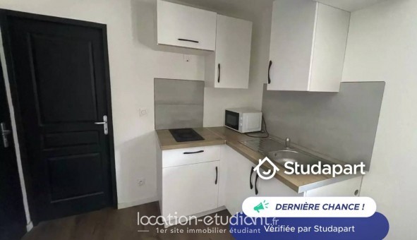 Logement tudiant Location Studio Meublé Saint Quentin (02100)