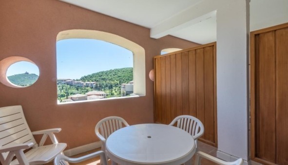 Logement tudiant Studio à Saint Raphal (83700)