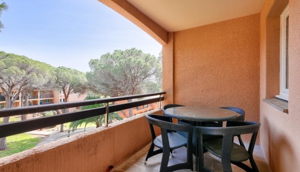 Logement tudiant Studio à Saint Raphal (83700)