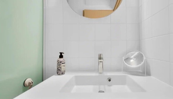 Logement tudiant Studio à Saint Raphal (83700)