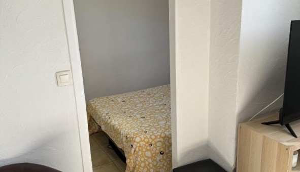 Logement tudiant Studio à Saint Raphal (83700)