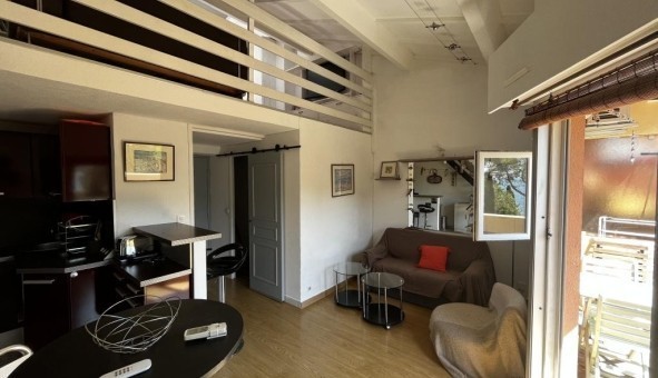 Logement tudiant Studio à Saint Raphal (83700)