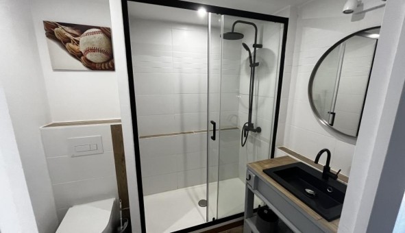 Logement tudiant Studio à Saint Raphal (83700)