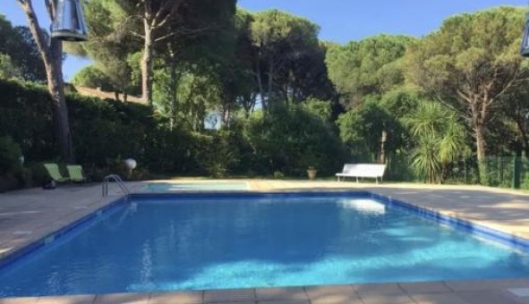 Logement tudiant Studio à Saint Raphal (83700)