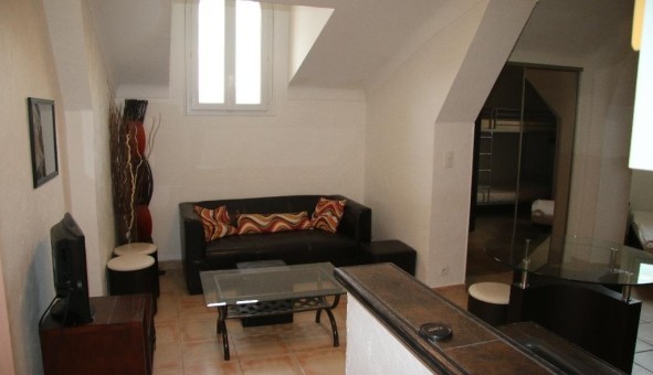 Logement �tudiant Studio &agrave; Saint Rapha�l (83700)