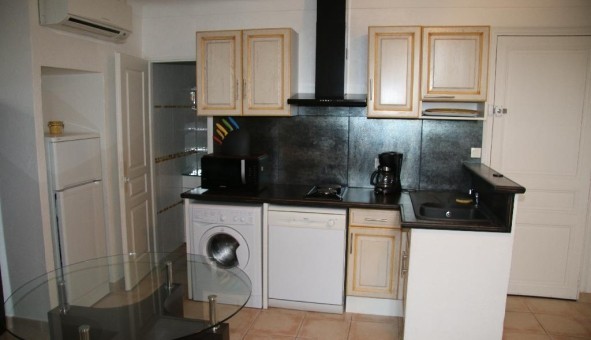 Logement �tudiant Studio &agrave; Saint Rapha�l (83700)