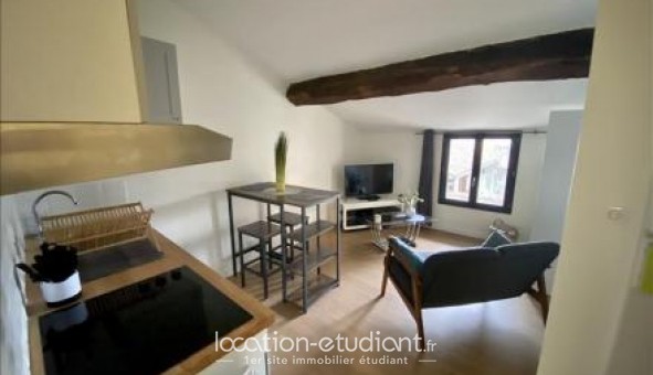 Logement tudiant Location Studio Vide Saint Sever (40500)