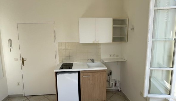 Logement tudiant Studio à Saint Vrain (91770)