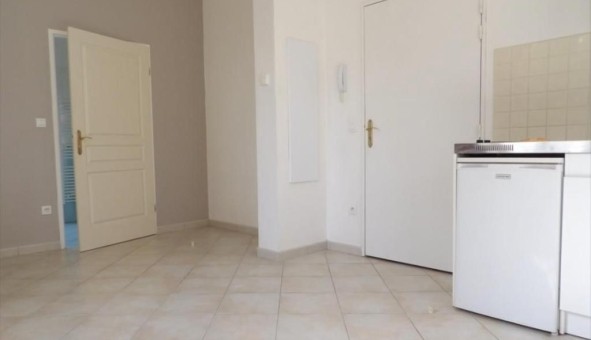 Logement tudiant Studio à Saint Vrain (91770)