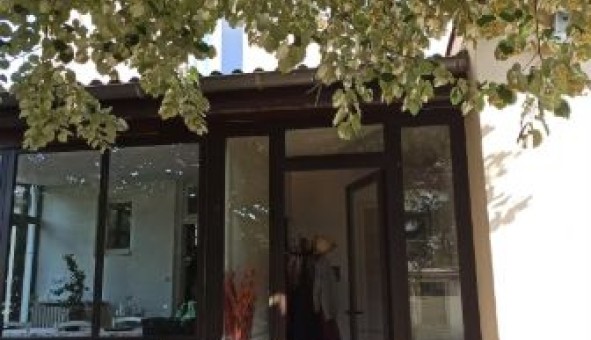 Logement tudiant Studio à Sainte Colombe (69560)