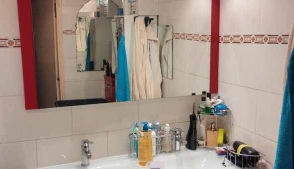 Logement tudiant Studio à Sainte Foy ls Lyon (69110)