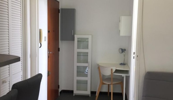 Logement tudiant Studio à Sainte Foy ls Lyon (69110)