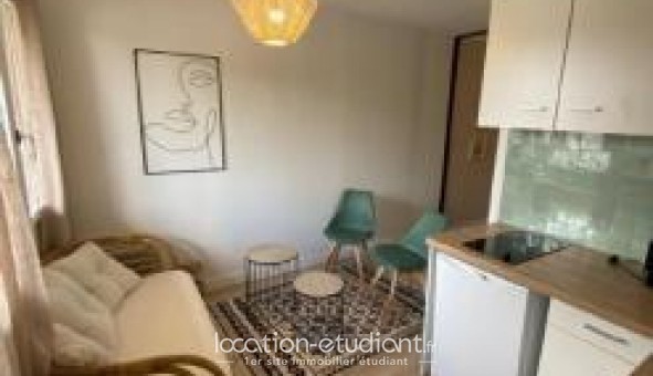 Logement tudiant Studio à Sainte Savine (10300)