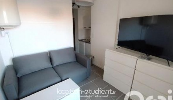 Logement tudiant Studio à Salon de Provence (13300)