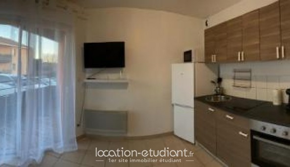 Logement tudiant Studio à Salon de Provence (13300)