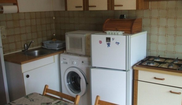 Logement tudiant Studio à Sanary sur Mer (83110)