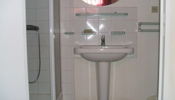 Logement tudiant Studio à Sanary sur Mer (83110)