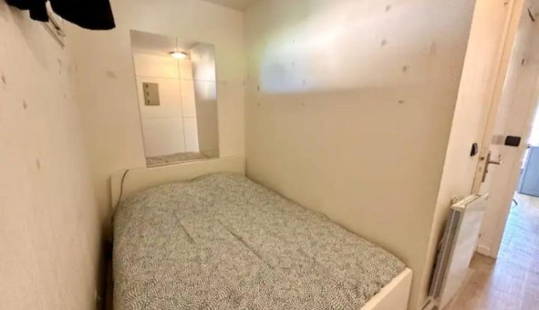 Logement tudiant Studio à Sanary sur Mer (83110)