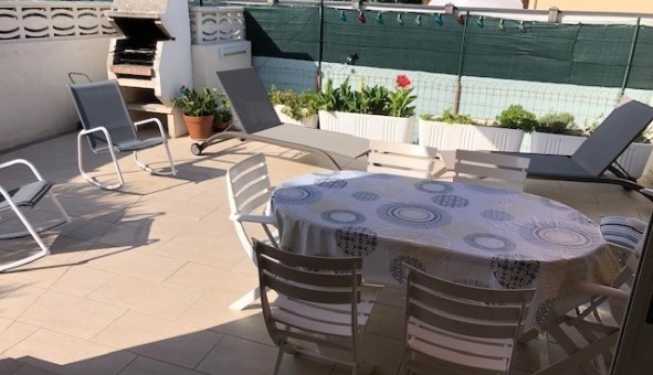 Logement tudiant Studio à Sanary sur Mer (83110)