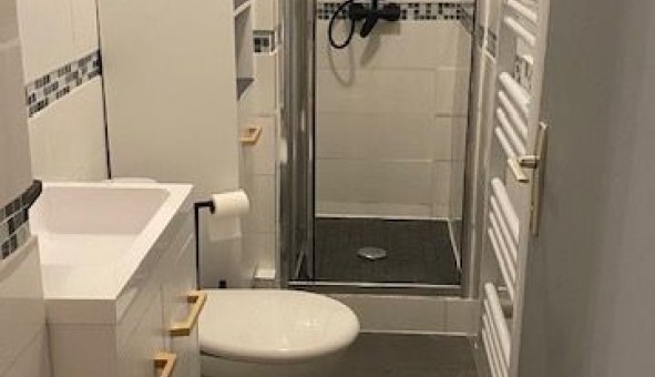 Logement �tudiant Studio &agrave; Sanary sur Mer (83110)