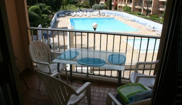 Logement �tudiant Studio &agrave; Sanary sur Mer (83110)