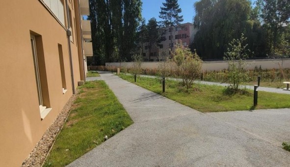 Logement �tudiant Studio &agrave; Sarcelles (95200)