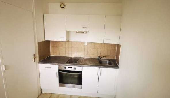 Logement étudiant Studio à Savigny sur Orge (91600)