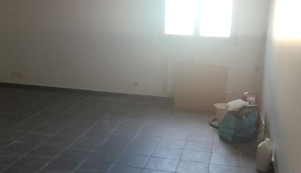 Logement tudiant Studio à Sedan (08200)