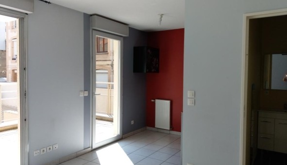 Logement tudiant Studio à Sedan (08200)