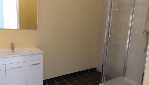 Logement tudiant Studio à Sedan (08200)
