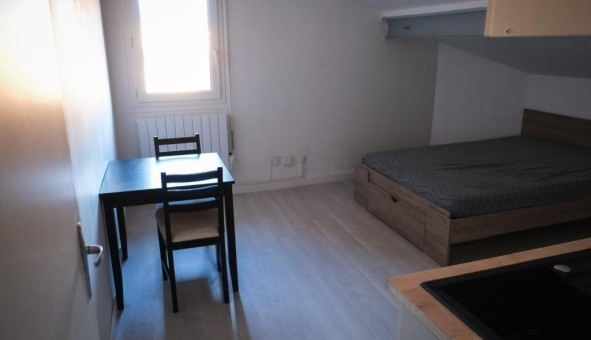 Logement tudiant Studio à Sedan (08200)