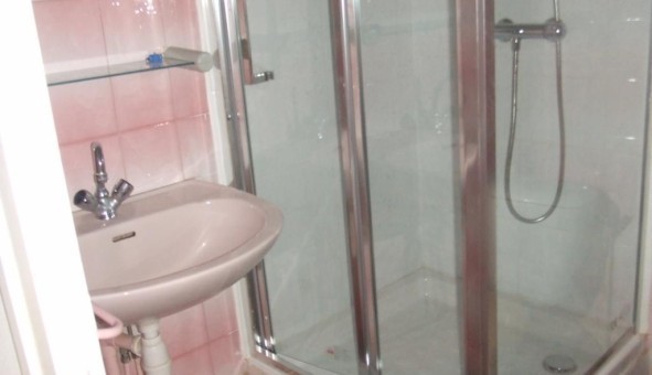 Logement tudiant Studio à Sedan (08200)