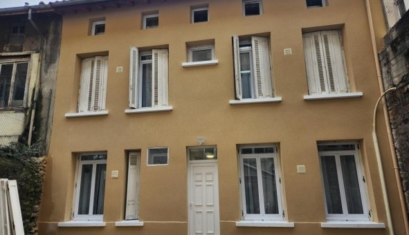 Logement tudiant Studio à Sedan (08200)